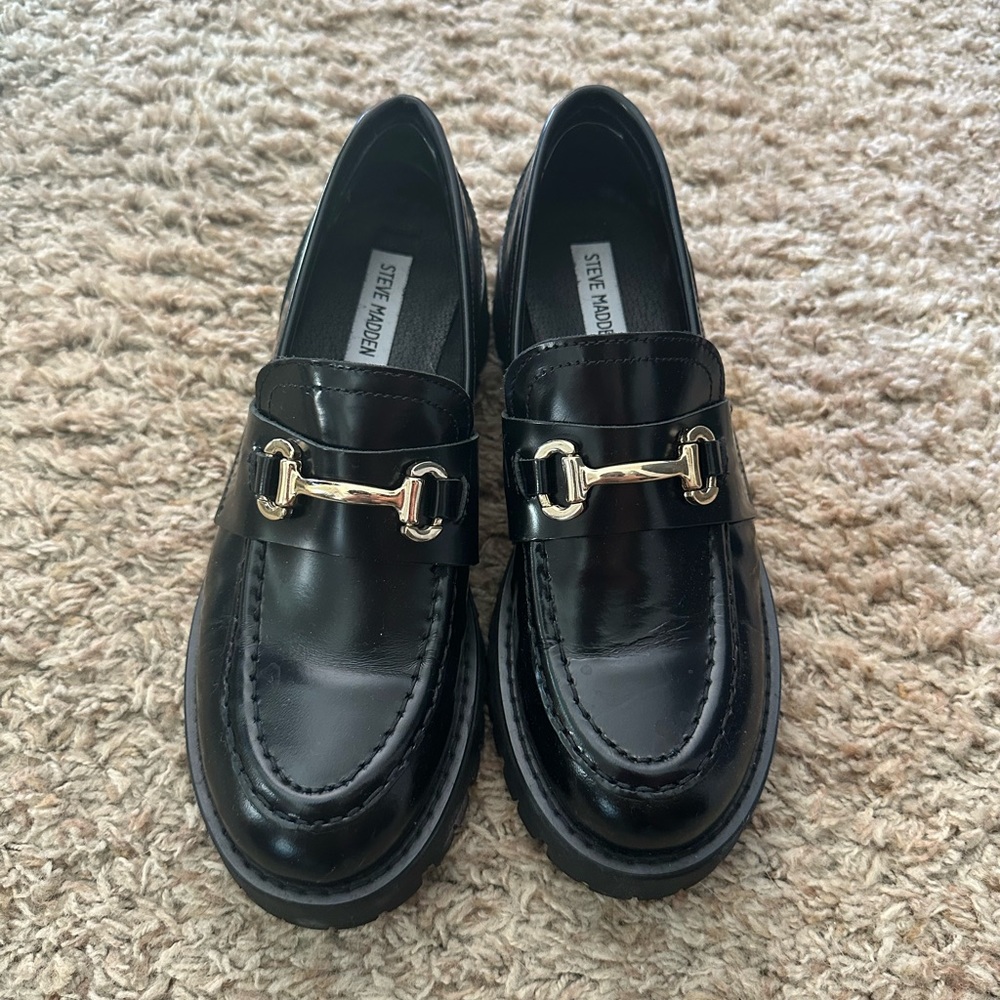 Steve Madden Loafers size 8